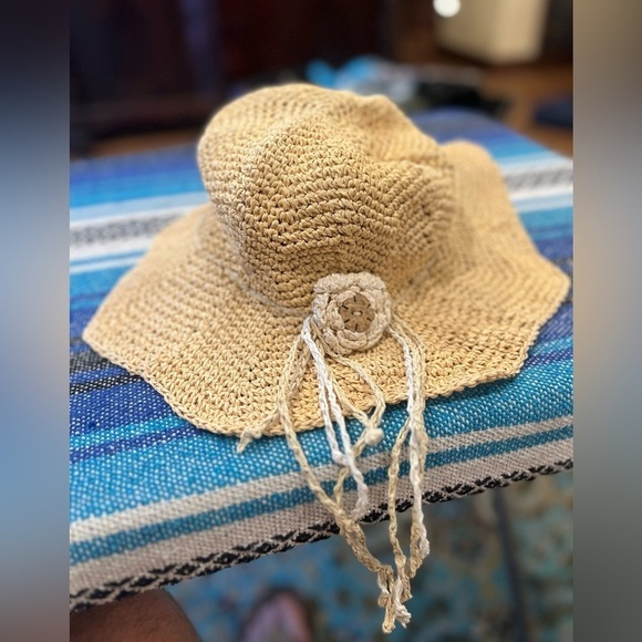 Unk Accessories - Sun hat in GUC